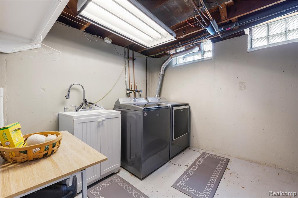 14911 Cook Street, Southgate, MI 48195 — Photo 17