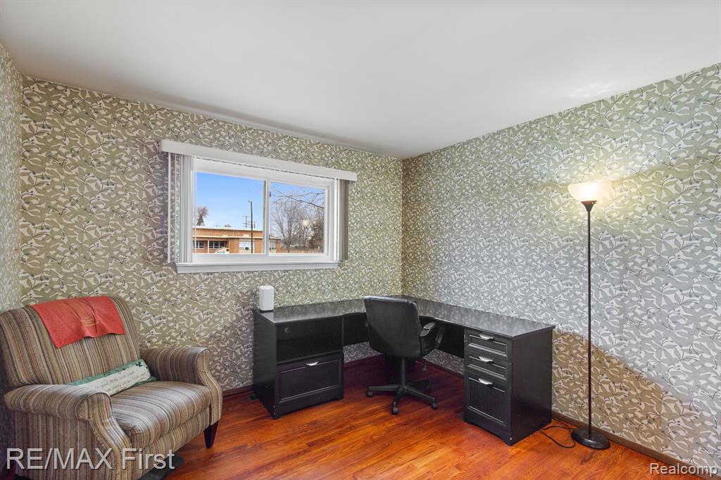 5848 MERRIMAN Road, Garden City, MI — Photo 13