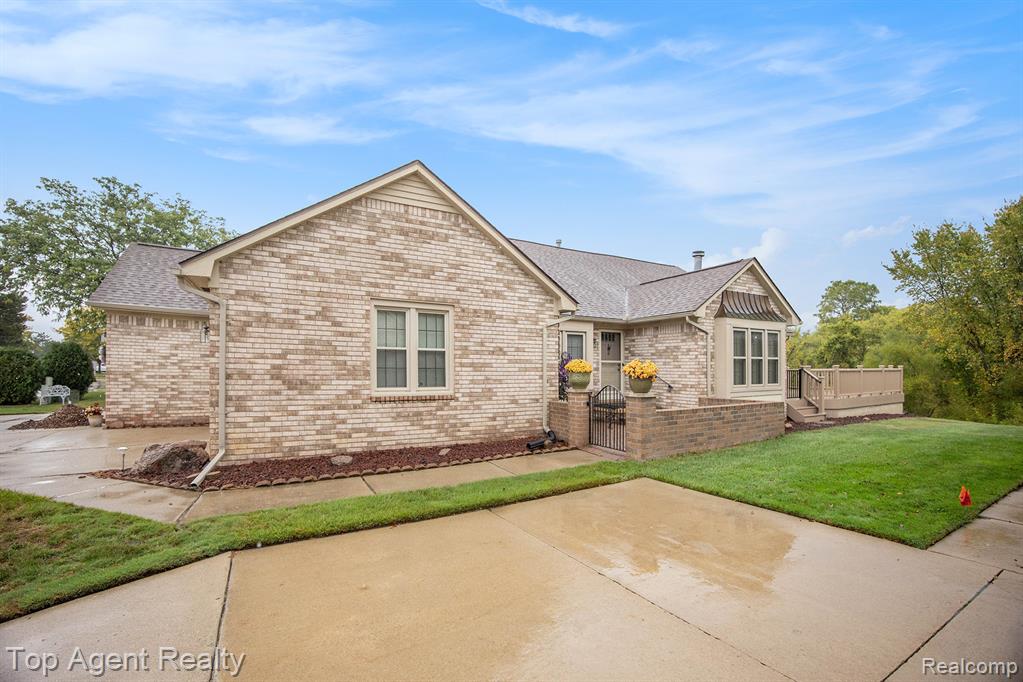 43378 Riverbend Boulevard, Clinton Twp, MI 48038 — front exterior