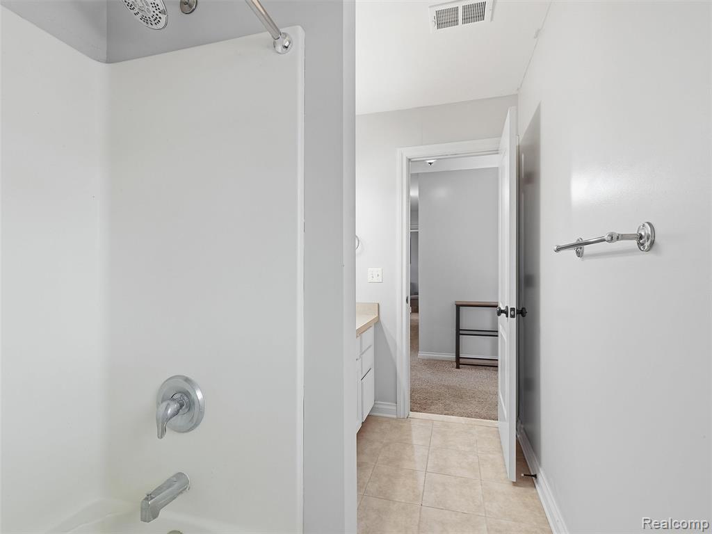 7226 Garvin, Waterford, MI 48329 — Photo 24