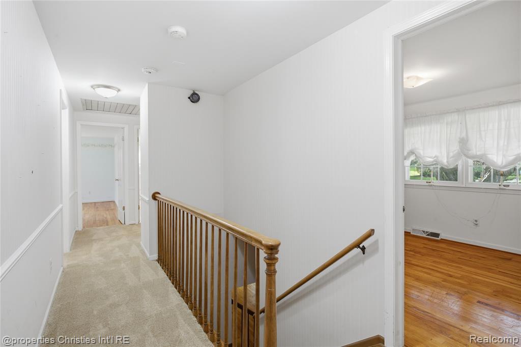7110 Paterese Drive, Bloomfield Hills, MI 48301 — Photo 23