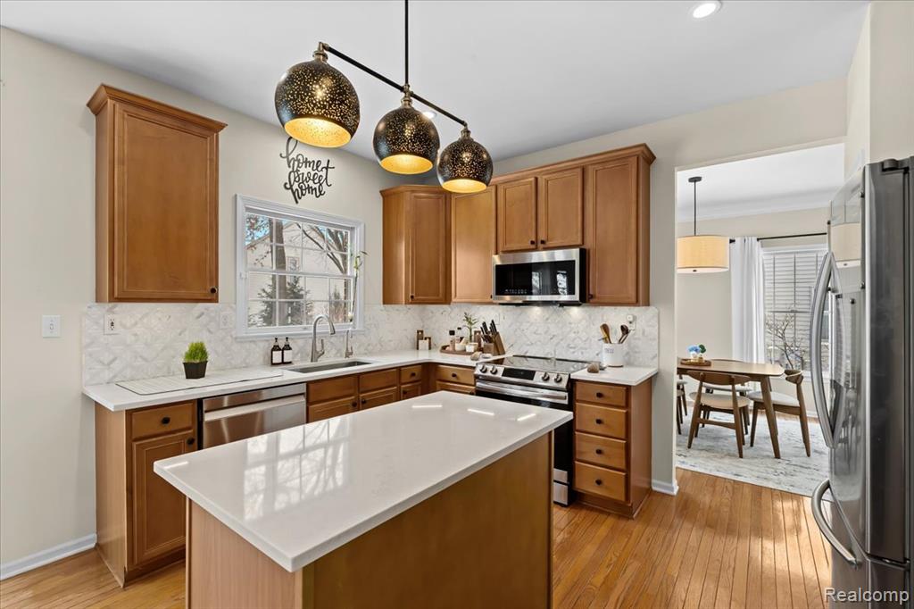 1174 Horseshoe Drive, South Lyon, MI 48178 — Photo 8