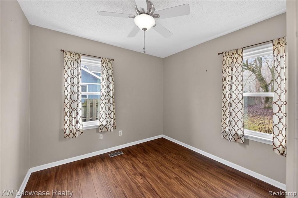 901 N Hix Road, Westland, MI — Photo 20