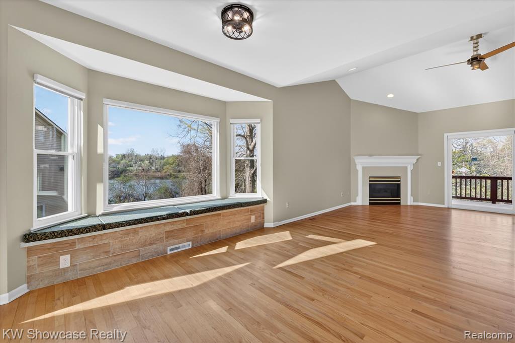 707 Pointe Court, Milford, MI 48381 — Photo 6