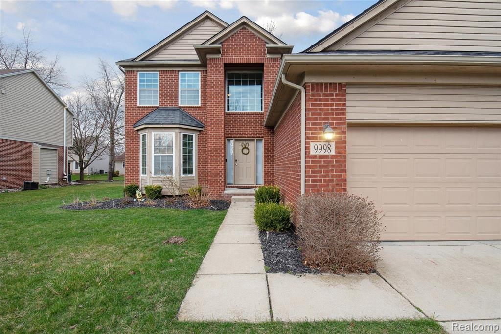 9998 ROLAN MEADOWS Drive, Belleville, MI 48111 — Photo 5