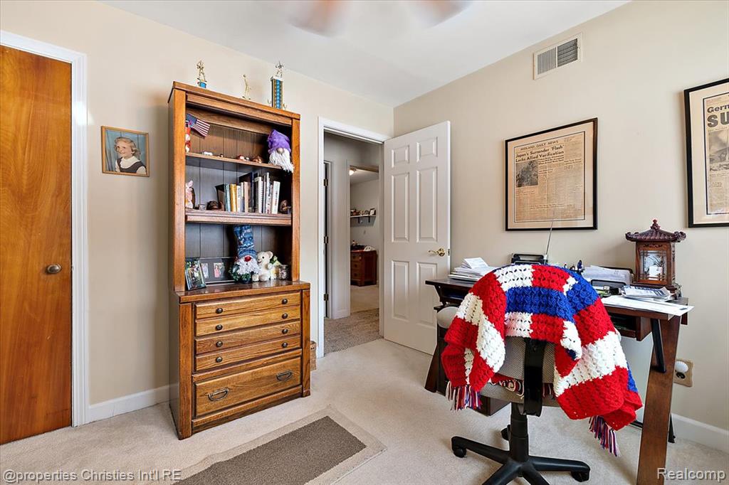 9005 Marlowe Avenue, Plymouth, MI 48170 — Photo 20
