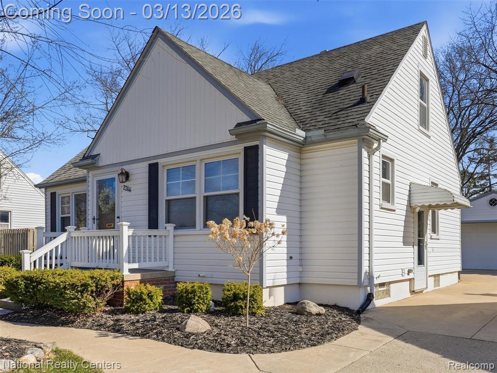 2266 Robina Avenue, Berkley, MI 48072 — Photo 3