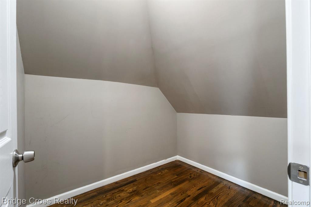 24877 Auburn Lane, Southfield, MI 48033 — Photo 24