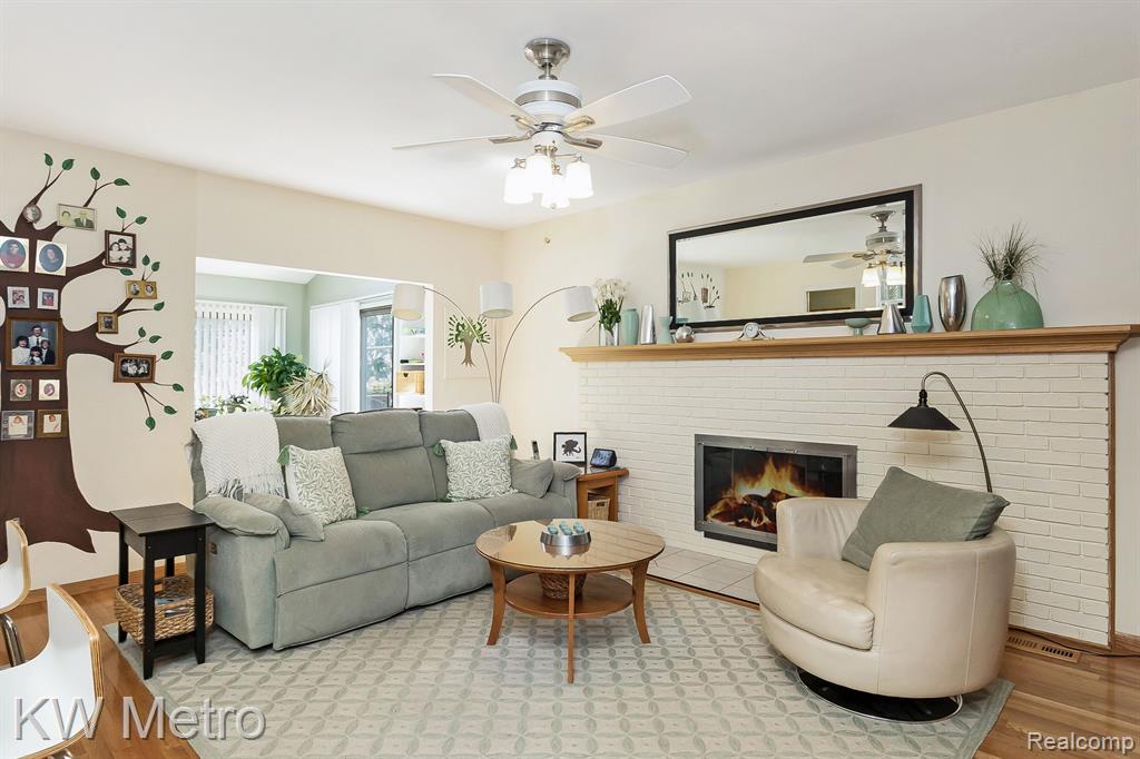 44235 WESTMINISTER Way, Canton, MI 48187 — Photo 16