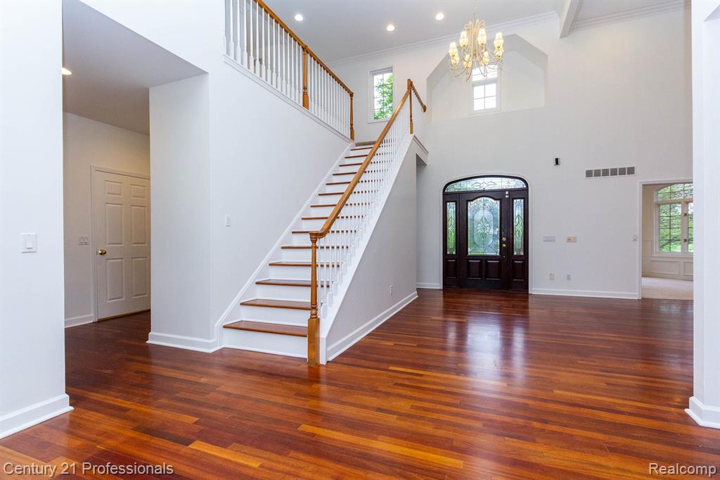 685 Dornoch Drive, Ann Arbor, MI 48103 — Photo 13