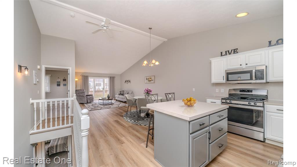 981 Amber View Drive SW, Byron Center, MI 49315 — Photo 8