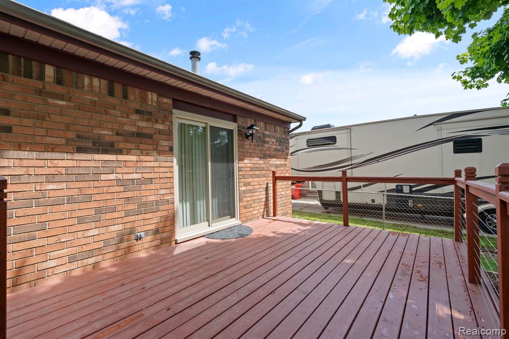 50631 NEWCASTLE Drive, Chesterfield, MI 48047 — Photo 35