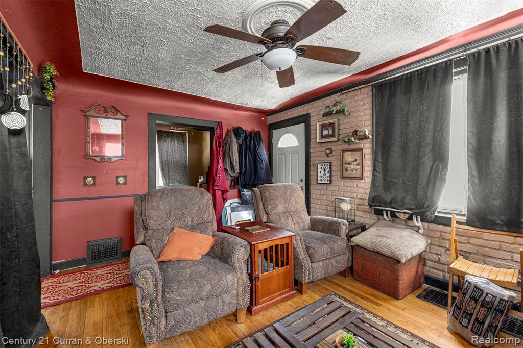 7004 Dodge Avenue, Warren, MI 48091 — Photo 6