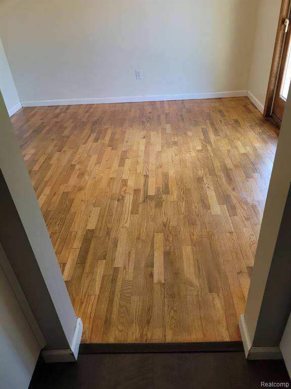 5523 Jerome Lane, Grand Blanc, MI 48439 — Photo 16