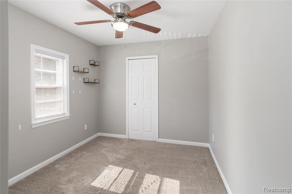 4209 Laforest Drive, Waterford, MI 48329 — Photo 17