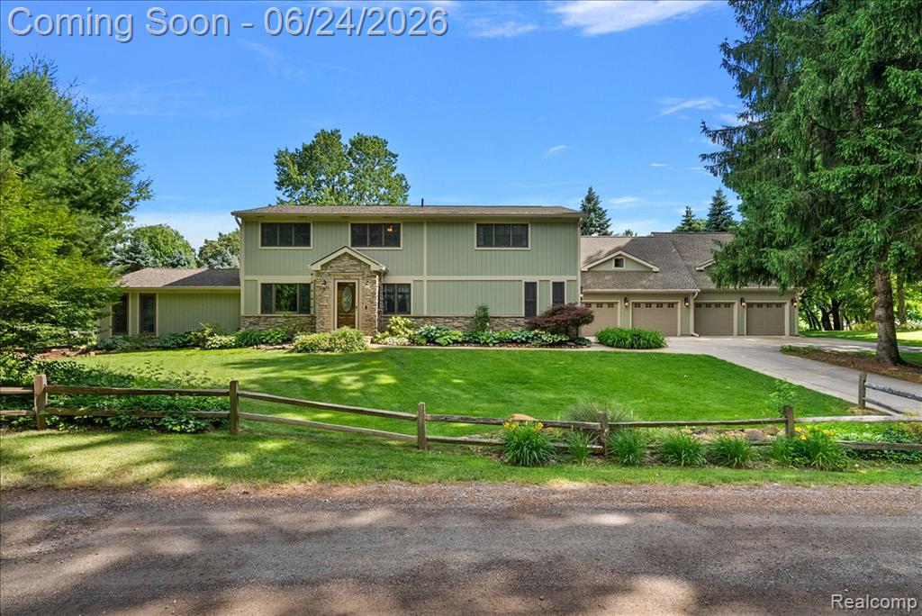 5630 Griffith Drive, Brighton, MI 48116 — Photo 2
