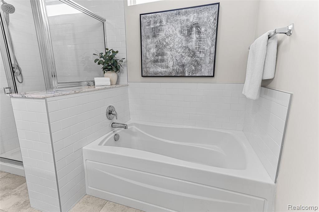 31085 TREMONT Lane, Franklin, MI 48025 — Photo 25