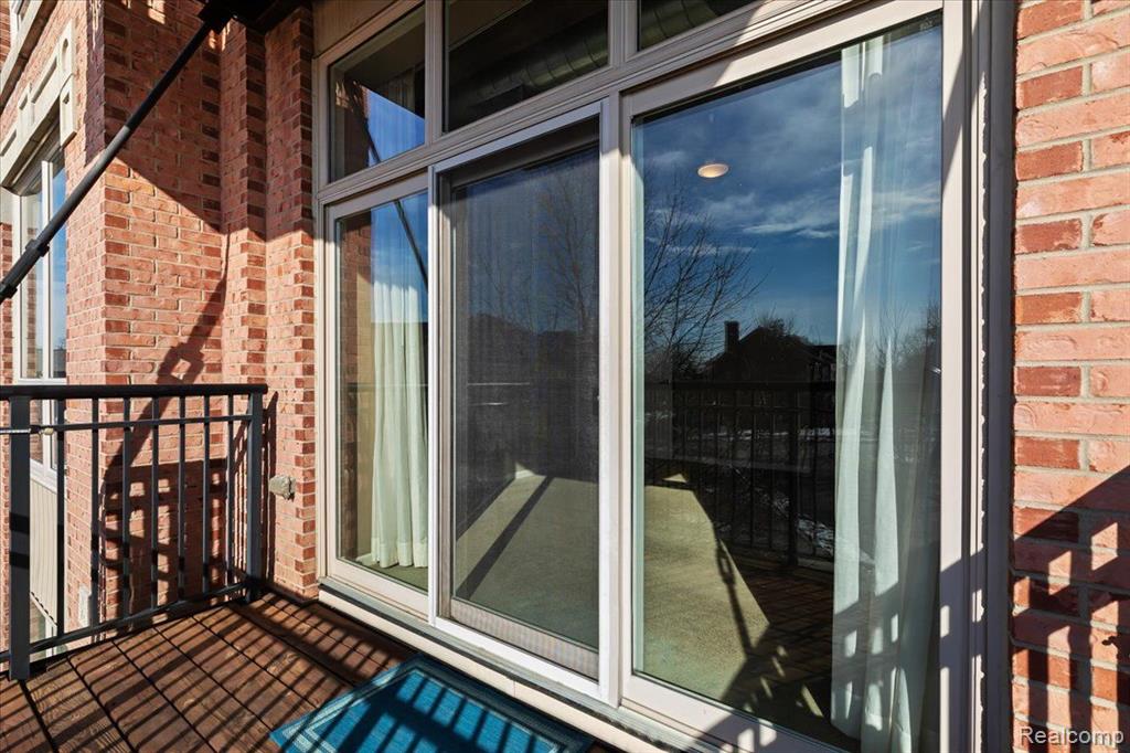 101 S UNION Street, 208, Plymouth, MI 48170 — Photo 36