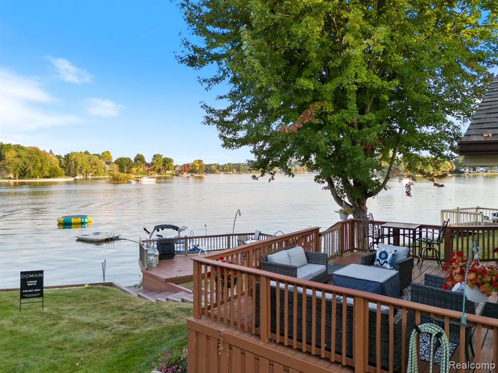 8437 WOODLAND SHORE Drive, Brighton, MI 48114 — Photo 55