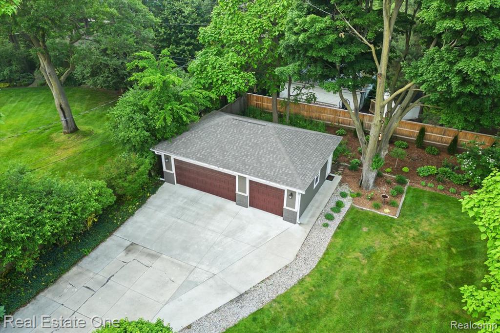 22 Elm Park Boulevard, Pleasant Ridge, MI — Photo 47