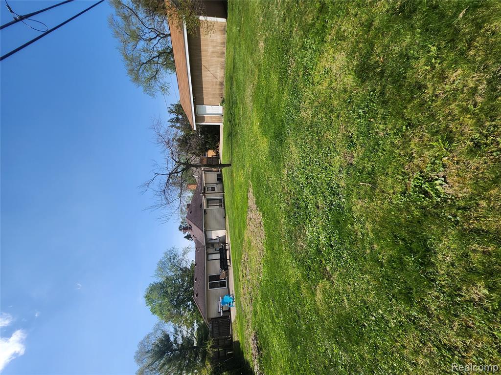 6878 Drexel Street, Dearborn Heights, MI 48127 — Photo 2