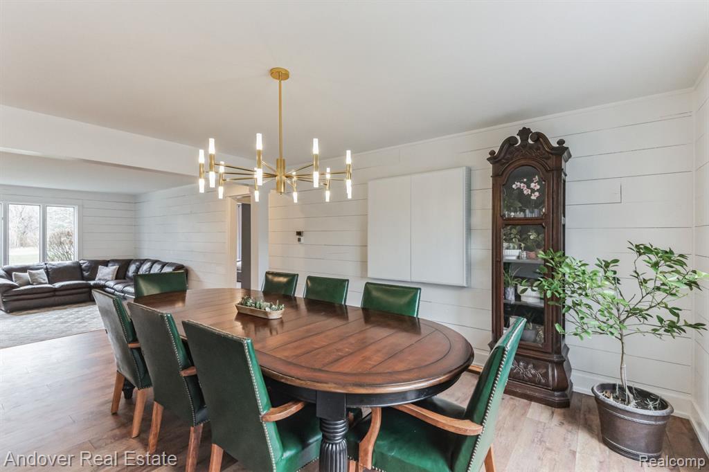 9581 AUTUMNWOOD Circle, Kalamazoo, MI 49009 — Photo 33