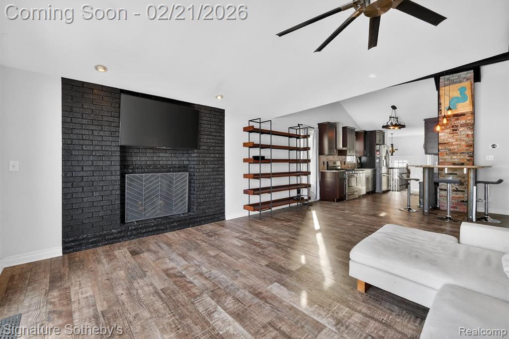 6832 Brightwood Court, Waterford, MI 48327 — Photo 19
