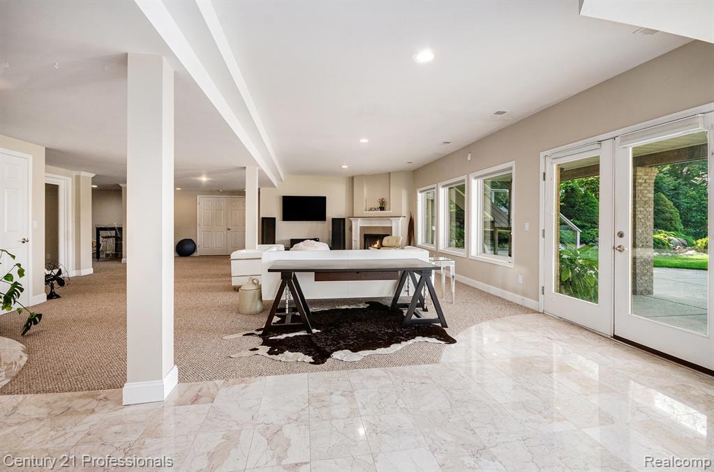 9020 Huron Bluffs Drive, White Lake, MI — Photo 29