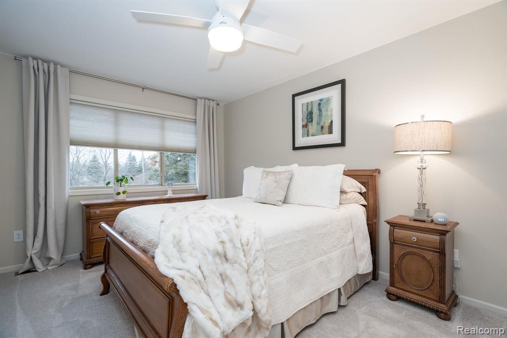 6751 Berry Pointe Drive, Clarkston, MI 48348 — Photo 38