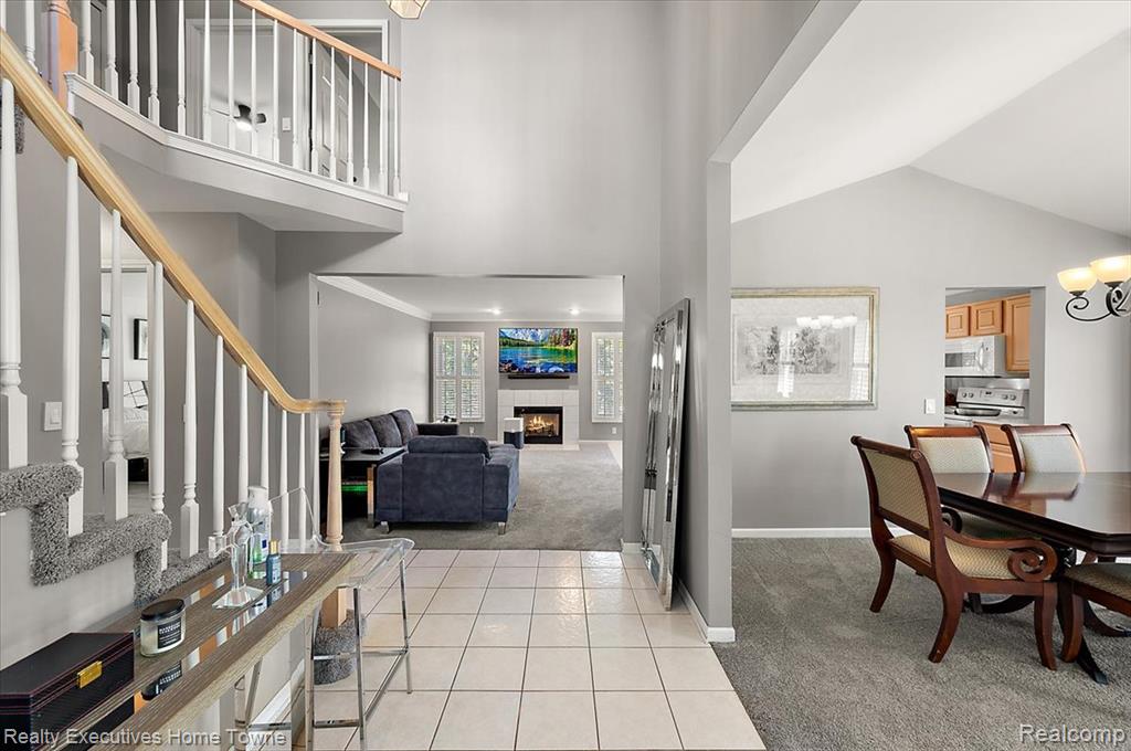 899 Hathaway Dr Drive, Auburn Hills, MI 48326 — Photo 10