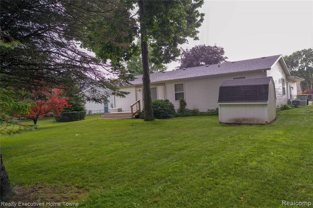 3232 Elecia Drive, Port Huron, MI 48060 — Photo 23