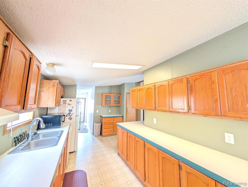 11413 Harbor Cove, Fenton, MI 48430 — Photo 4