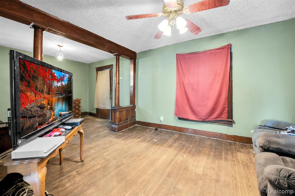507 GRISWOLD Street, Jackson, MI 49203 — Photo 9