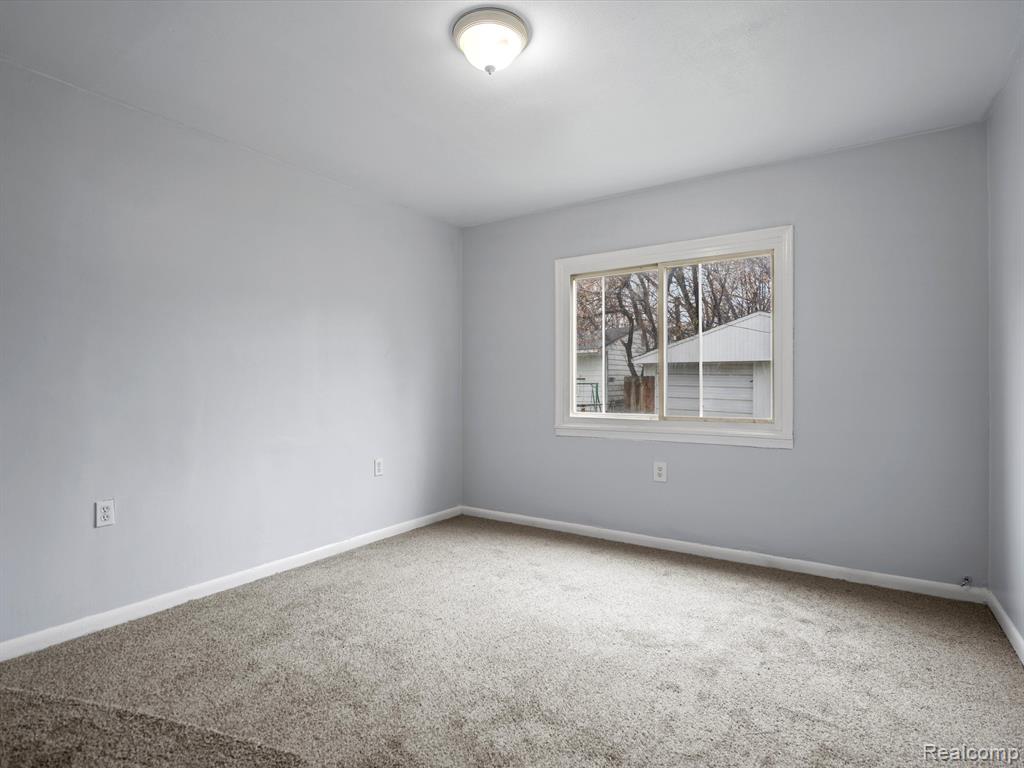 6533 VAUGHAN Street, Detroit, MI 48228 — Photo 8