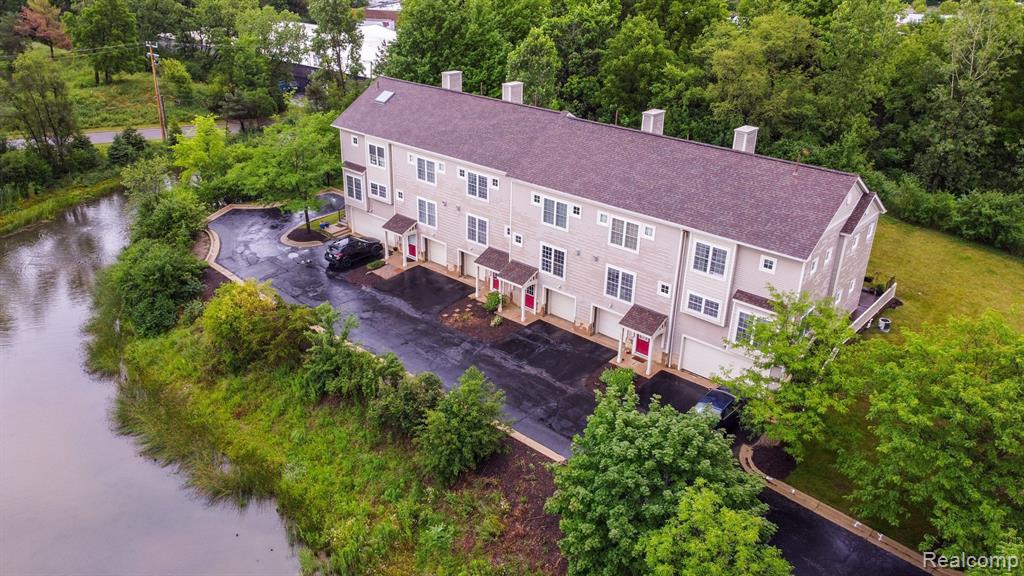 1017 BLUESTEM Lane, Ann Arbor, MI 48103 — Photo 36