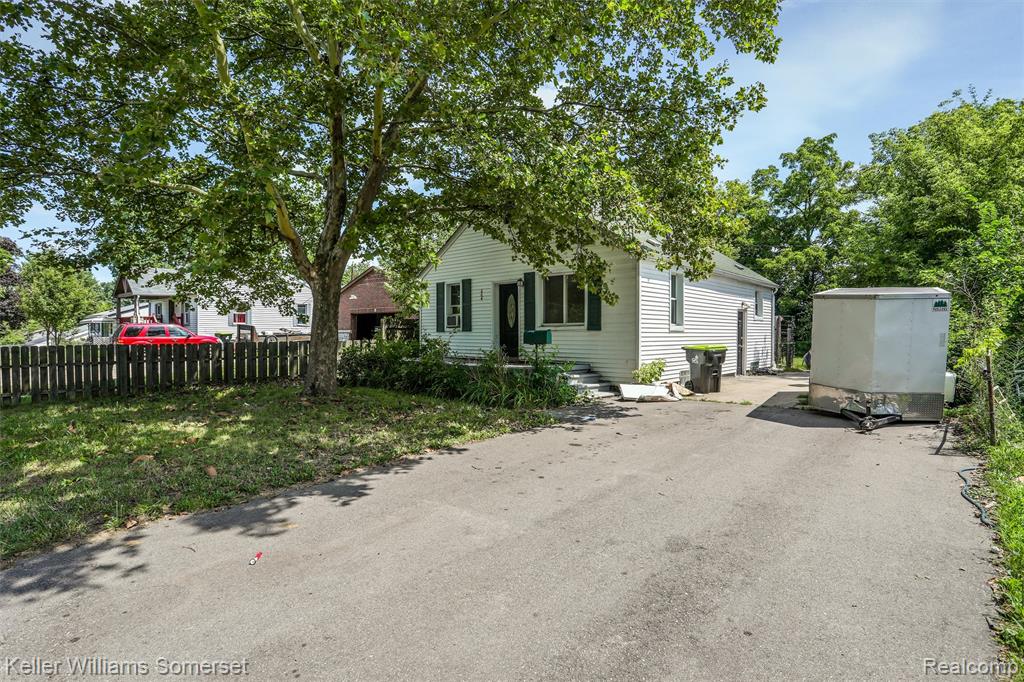 664 Emerson Avenue, Pontiac, MI 48340 — Photo 20