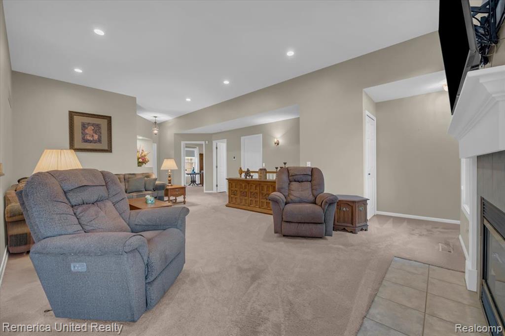 13303 Spruce Court, Linden, MI 48451 — Photo 8