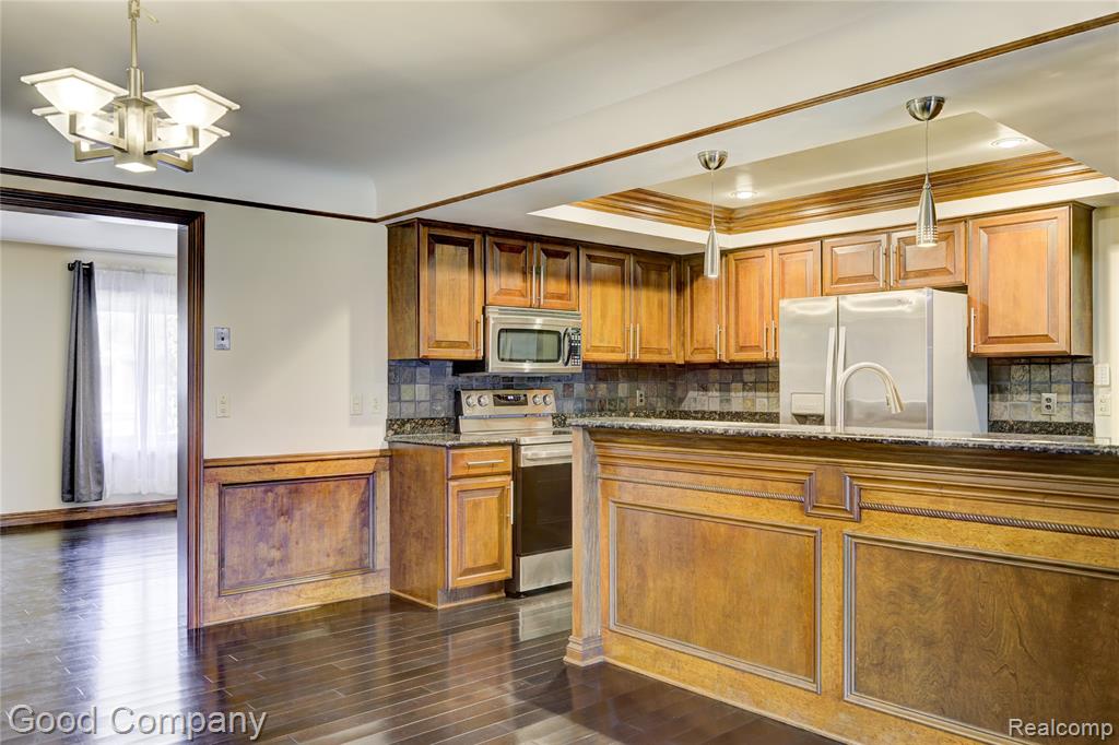 53400 Tundra Drive, Shelby Twp, MI 48316 — Photo 12