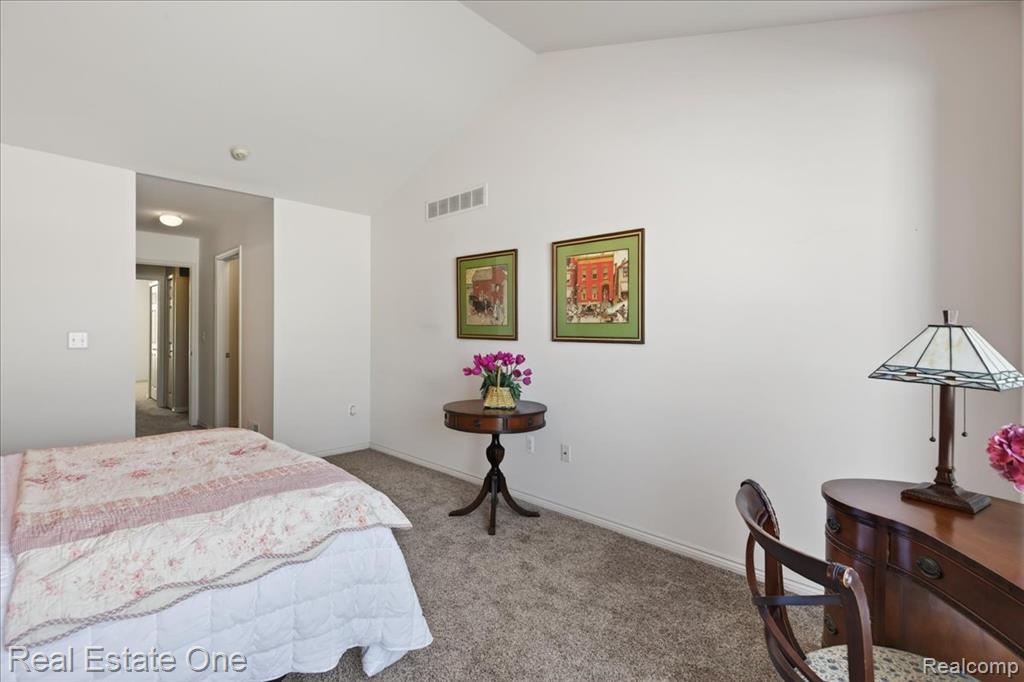 460 Golf Villa Drive, 9, Oxford, MI 48371 — Photo 19