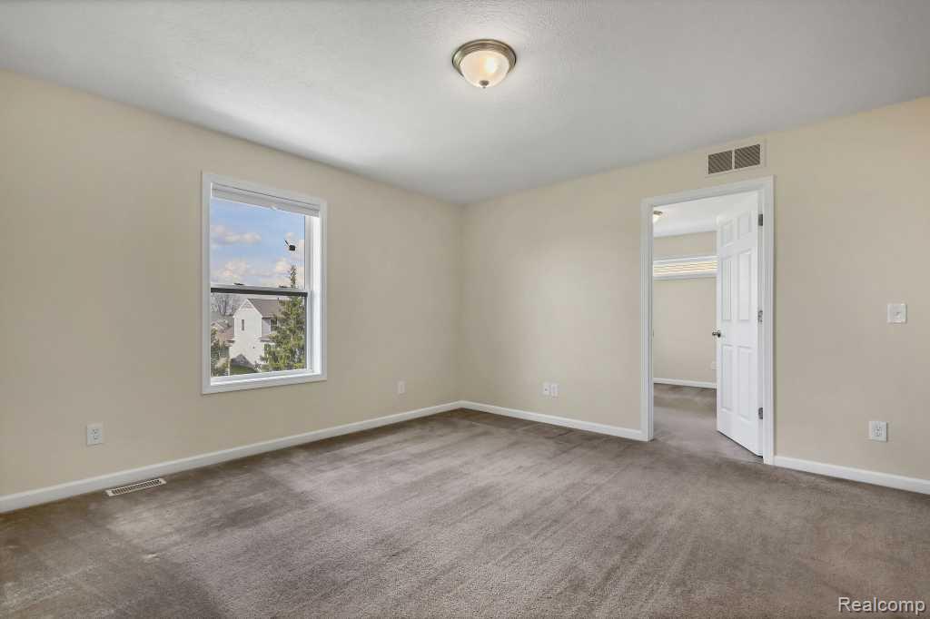 6873 Abbey Lane, Grand Ledge, MI 48837 — Photo 18