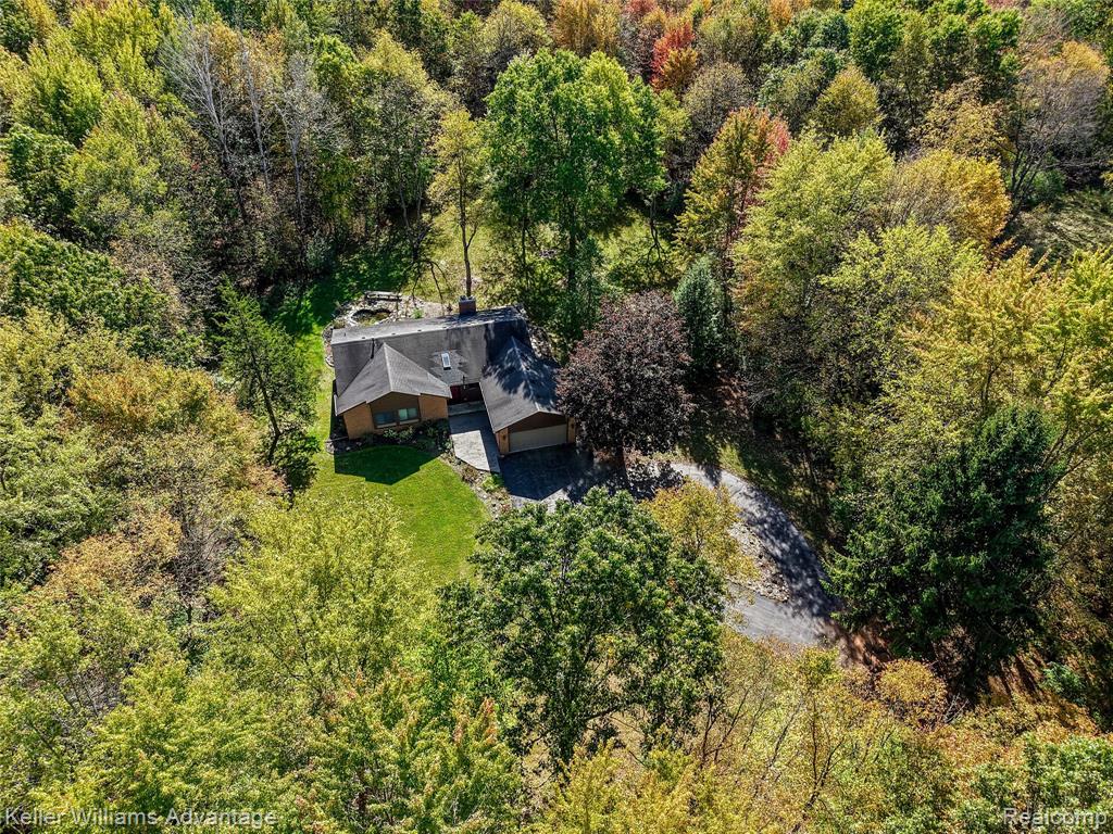 5480 Lyngre Drive, Howell, MI 48843 — Photo 3