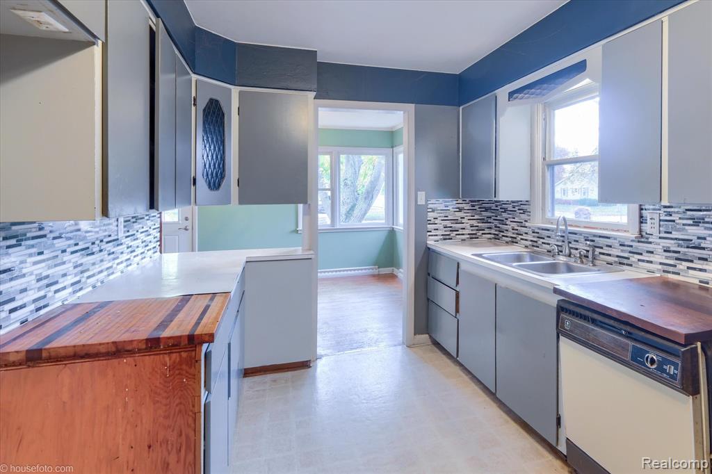 7036 Clabuesch Street, Pigeon Vlg, MI — Photo 14