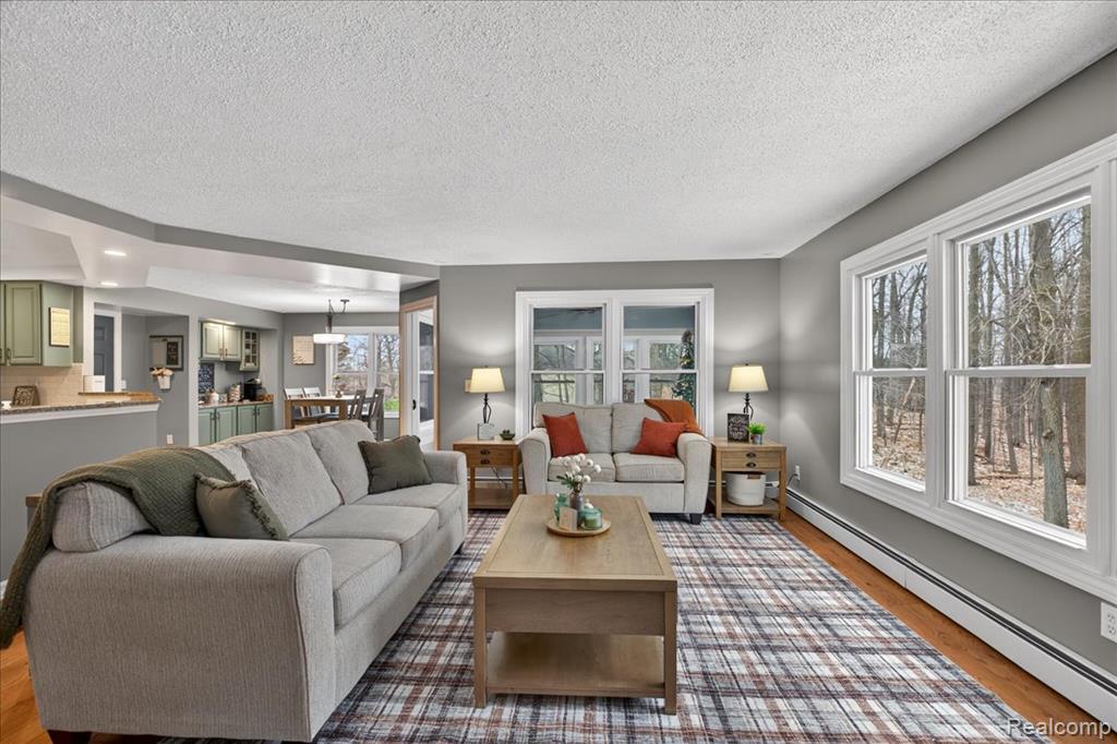 6828 Country Lane Drive, Davisburg, MI 48350 — Photo 4