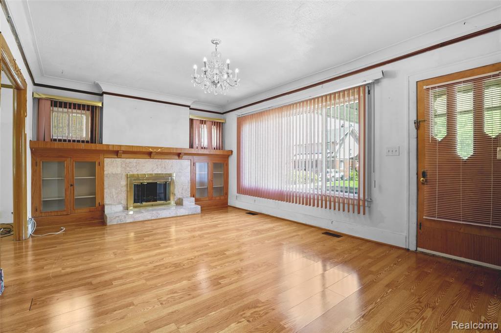 5003 Maple Street, Dearborn, MI 48126 — Photo 8