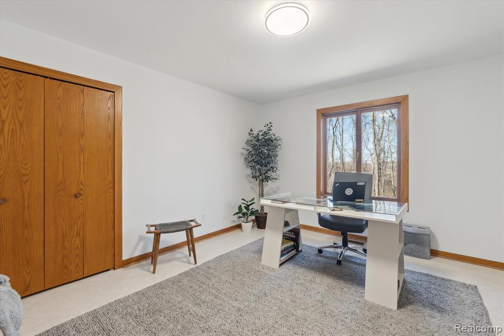 5074 CLARKSTON Road, Clarkston, MI 48348 — Photo 23