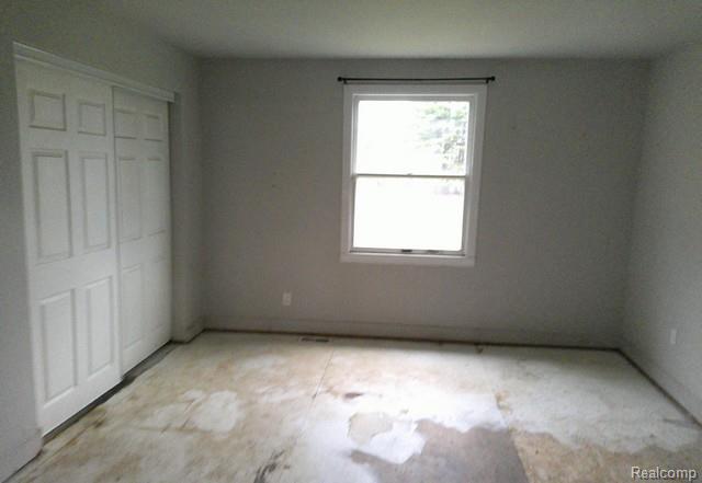 6160 Taylor Drive, Flint, MI 48507 — Photo 22
