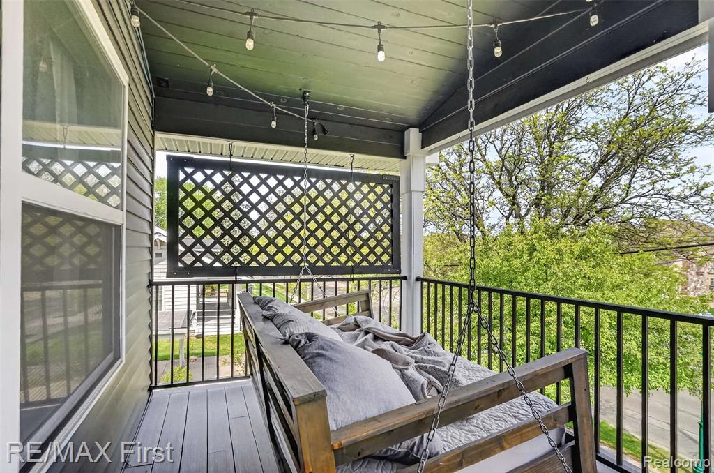803 W University Drive, Rochester, MI 48307 — Photo 20