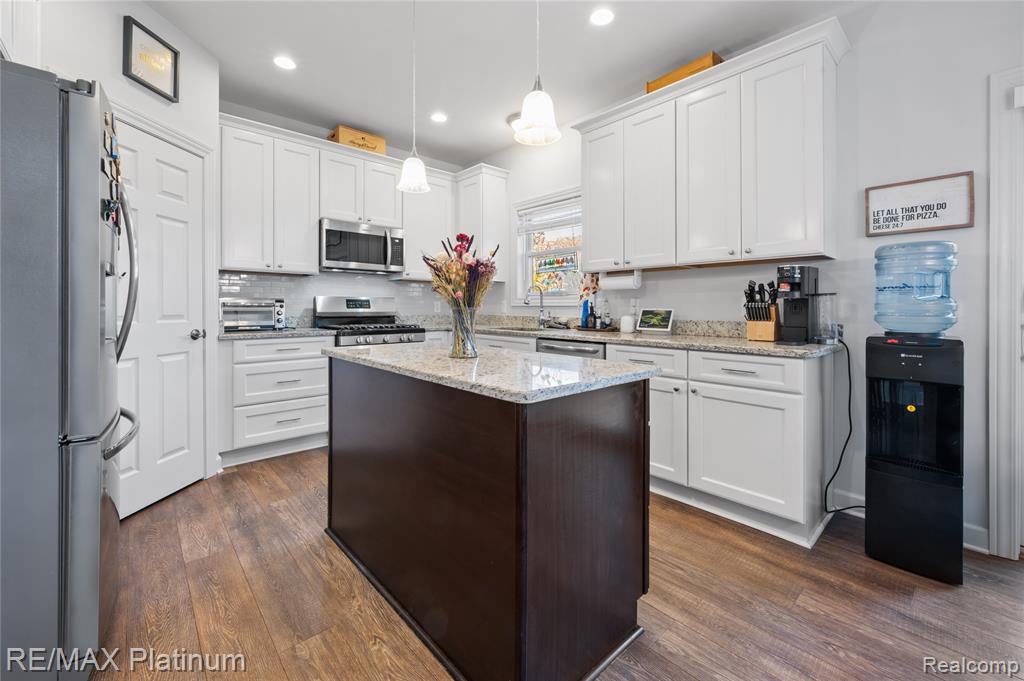 8209 Lee Road, Brighton, MI 48116 — Photo 5