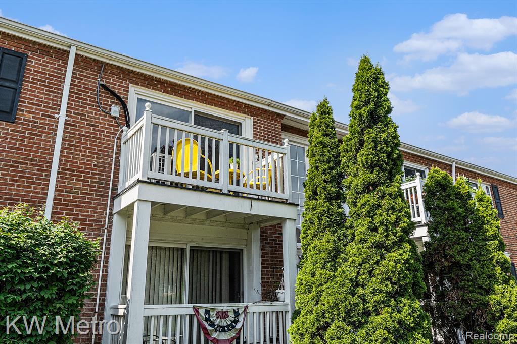 2400 Parmenter Boulevard, 207, Royal Oak, MI 48073 — Photo 23
