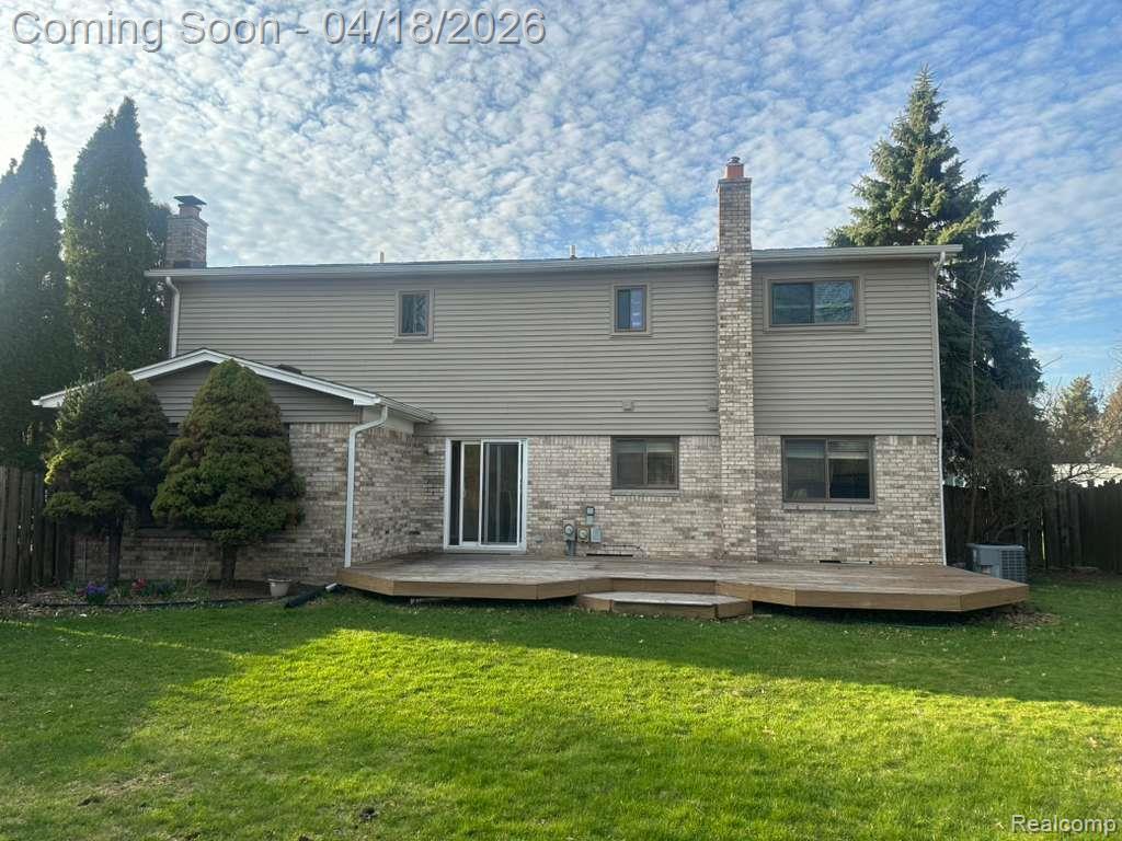 3960 Kings Point Drive, Troy, MI 48083 — Photo 33
